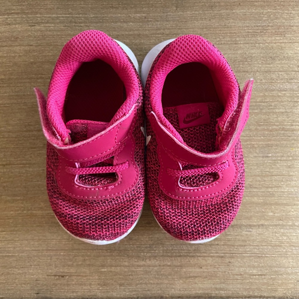 Nike Size 4C